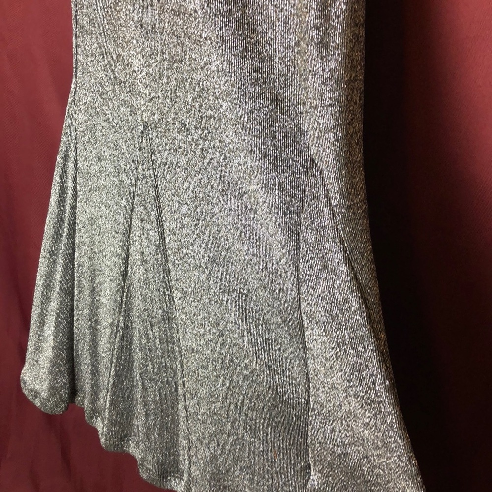 FORMAL DRESS - Picture 3 of 5